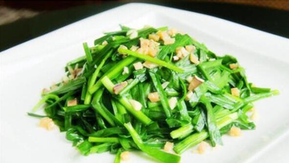 图：学校食堂为什么禁止给学生吃韭菜？