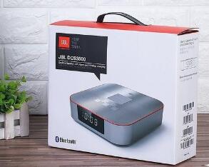 能为手机无线充电的桌面闹钟测评